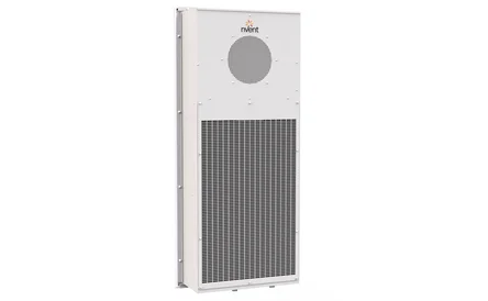 HOFFMAN-3DR-N02949-DoorMountChiller-USEN_chiller_left