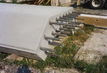 LENTON Interlok in Concrete